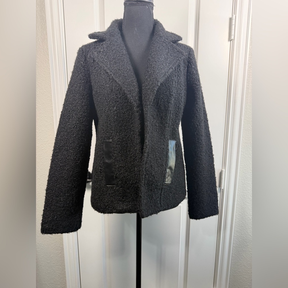 Carole Wren Women's Black Boucle Sherpa Jacket with Faux Leather Pocket Trim